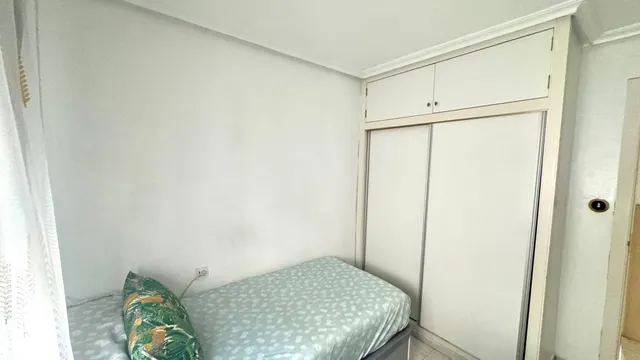 Amplio Piso en Alicante - Ideal para Familias — 31