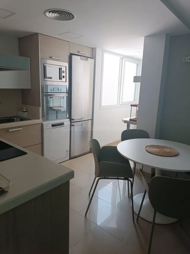 Amplio y Moderno Piso Reformado en Gandia - Beniopa — 5