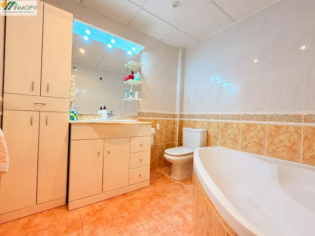 Piso de 2 dormitorios, 2 baños zona centro Vinaròs! — 12