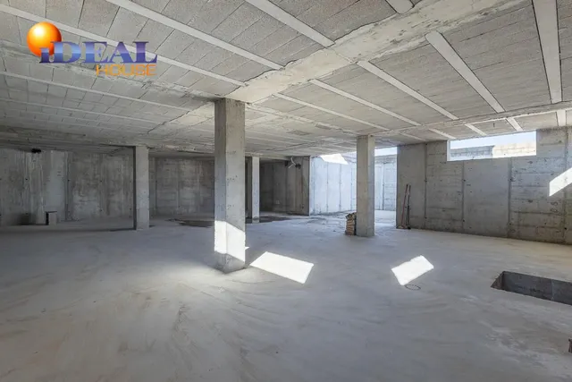 Parcela exclusiva con estructura de Chalet independiente y piscina en Urb. El Montecillo, Las Gabias — 14