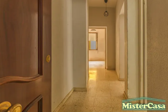 Piso Amplio en Pleno Barrio de Santiago 3 dormitorios y 2 baños — 7