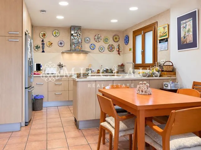 Casa o chalet independiente en venta en calle Mura, Talamanca — 23