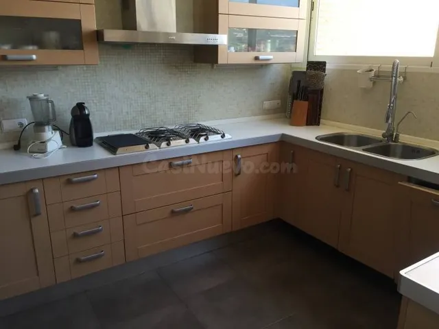 Es vende estupendo Ático con vistas impresionantes - foto 4