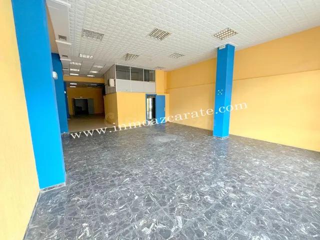 Local Comercial en Estella — 2