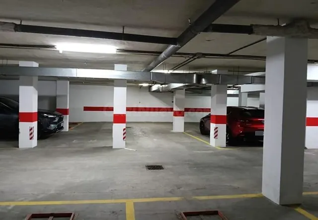 PLAZAS DE APARCAMIENTO EN VENTA - foto 2