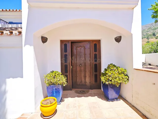 VILLA INDEPENDIENTE EN MIJAS PUEBLO CON VISTAS PANORAMICAS Y - foto 5