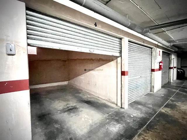 Vivienda con gje y terraza zona gran avenida — 30
