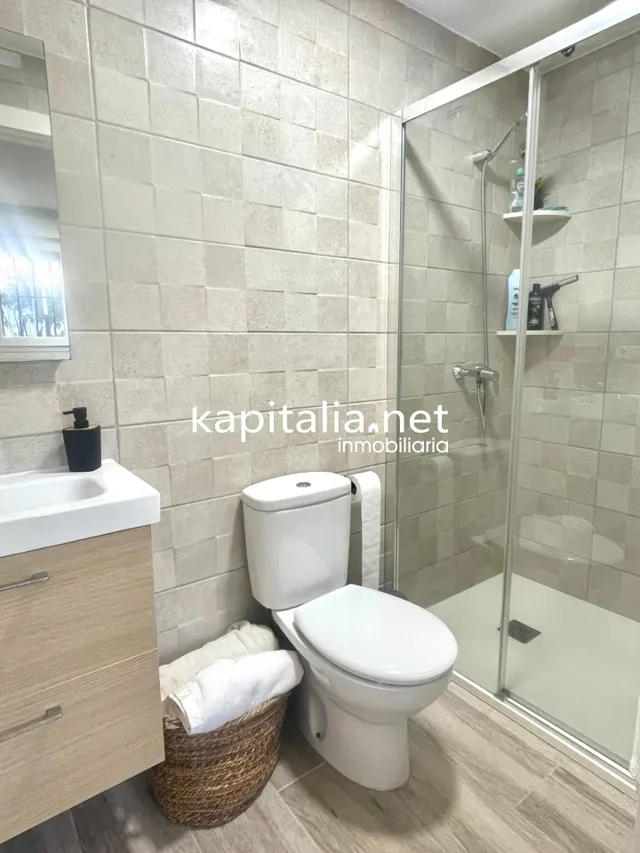 Chalet a la venta en Benimarfull — 12