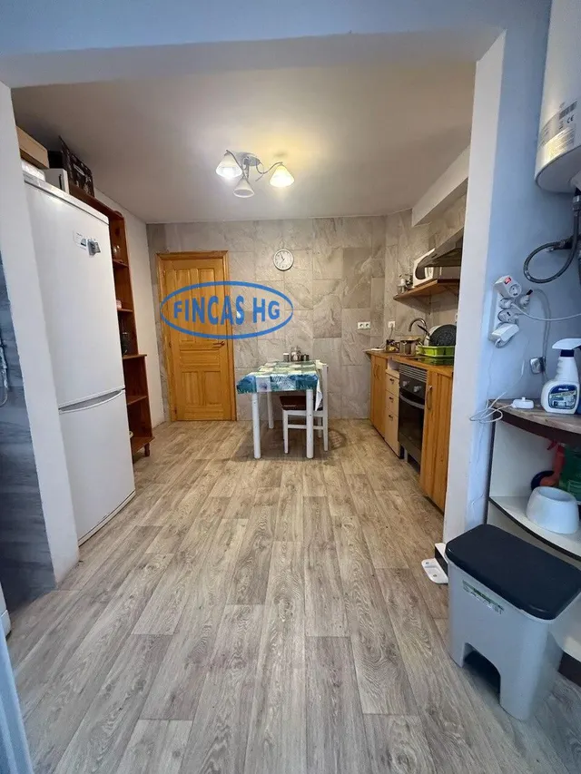 Amplio y luminoso piso reformado ubicado en el barrio de Carolinas junto a la Plaza Castellón — 7