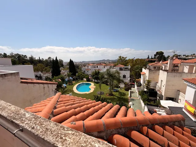 PAREADO EN LA SIERREZUELA , MIJAS - OPORTUNIDAD DE REFORMA — 24