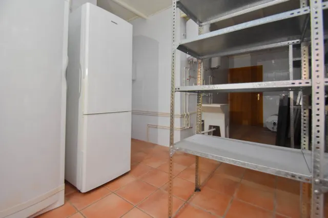 Restaurante totalmente instalado con licencia — 16