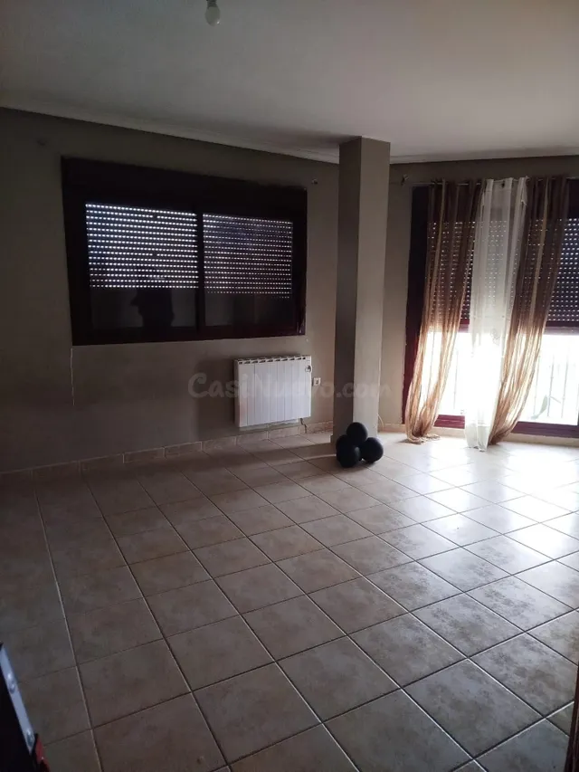 Piso de dos dormitorios y dos baños - foto 4