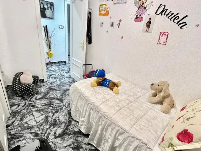 Amplio y Luminoso Piso en Can Rull, Sabadell por solo €329.000 — 20