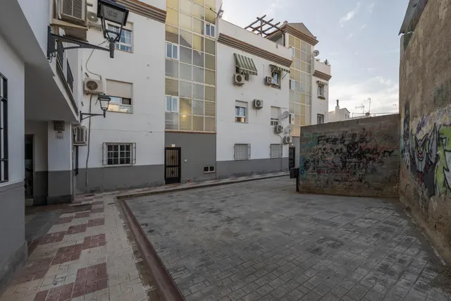 OPORTUNIDAD INVERSORES! ATICO PRECIOSO EN MARACENA CON RENTABILIDAD YA — 36