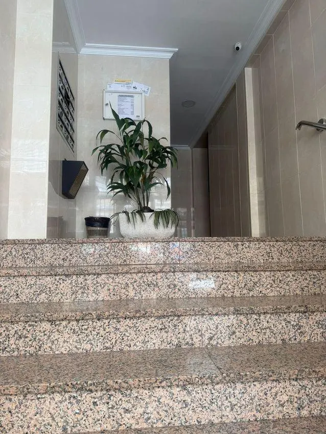 OPORTUNIDAD PISO DE 3 DORMITORIOS EN EL BARRIO DE LA LUZ — 16