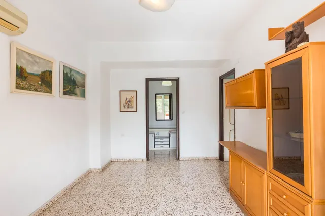 Amplio piso en venta para reformar en el Barrio del Carmen, Murcia — 15