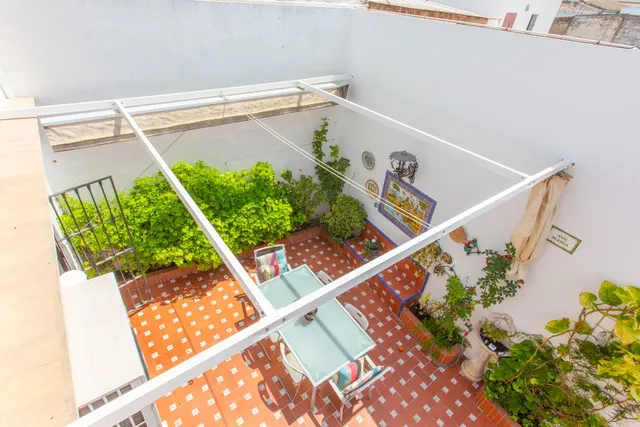 Exclusiva casa con jardín en el centro de El Puerto de Santa María — 45