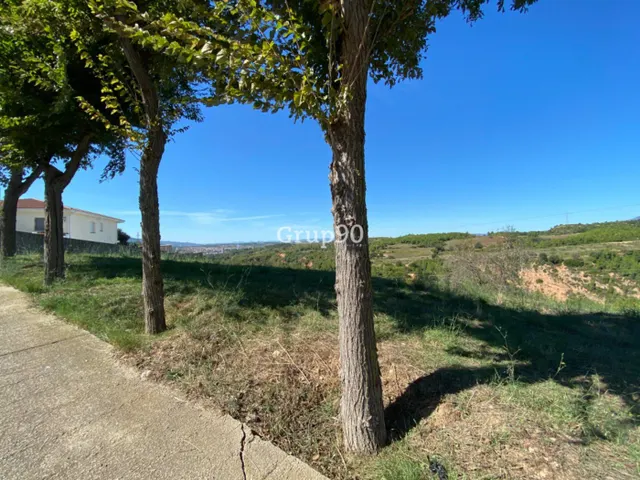 Parcela residencial de 2.000 m2 en Castellbisbal — 10