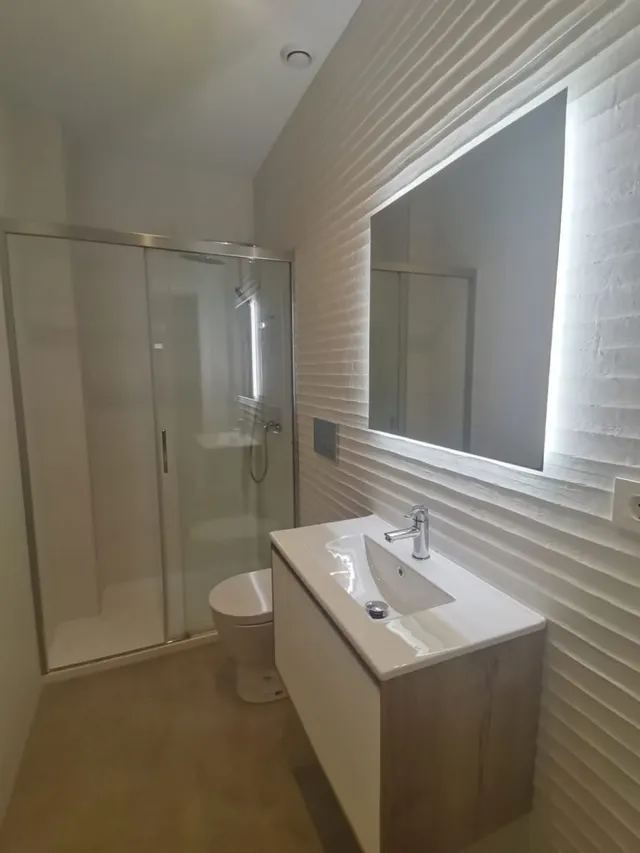 Apartamento 1 habitación 57m² en venta - Estacion de autobuses — 20
