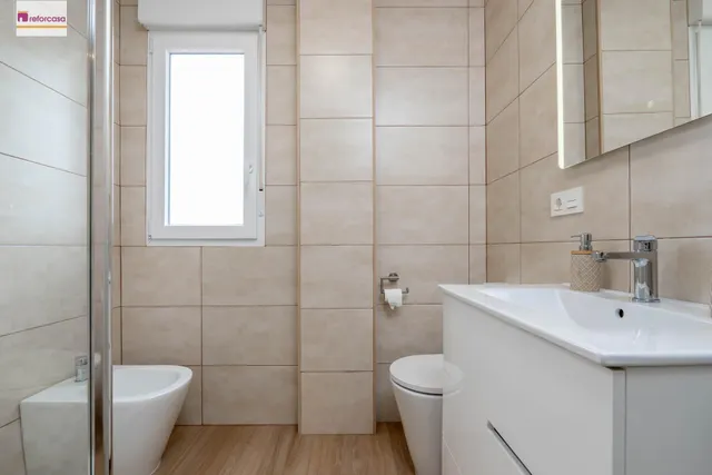 Encantadora Casa Reformada en Ogijares con Vistas y Espacios para Disfrutar — 30
