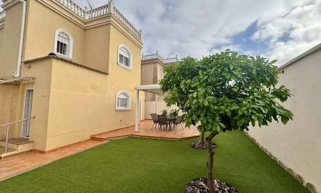 Villa 4 habitaciones 124m² en venta - Parque las naciones — 5