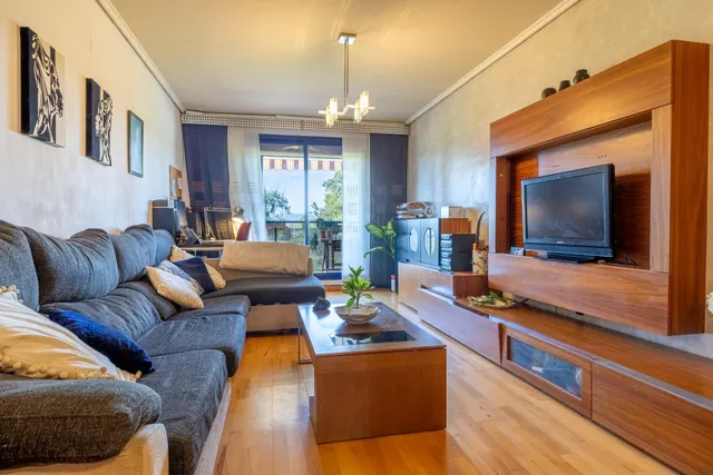 ¡GRAN OPORTUNIDAD DE INVERSIÓN Encantador piso con terraza en la prestigiosa Urbanización La Reva (Ribarroja del Turia) — 7