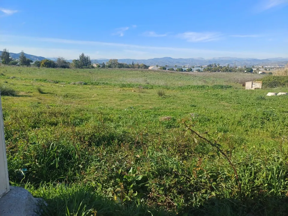 Parcela urbanizable a la venta zona Retamar