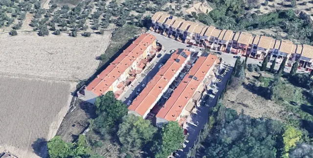 Venta adosado en Jun (Granada) — 3