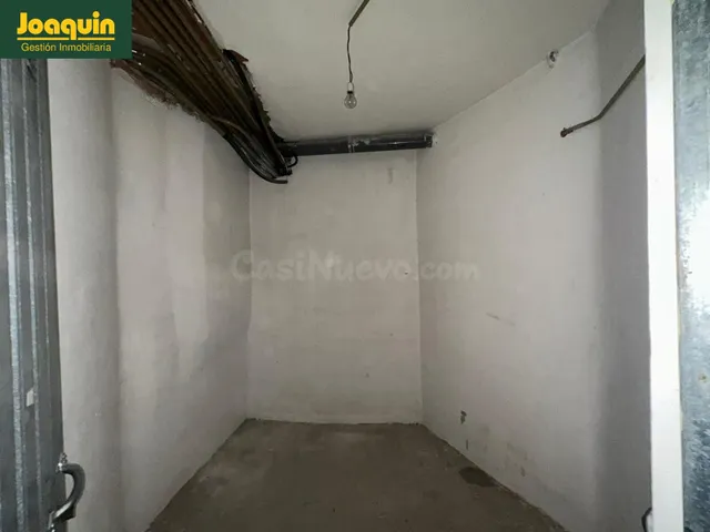 EN VENTA COCHERA PARA COCHE PEQUEÑO + TRASTERO A UN PASO DEL - foto 3