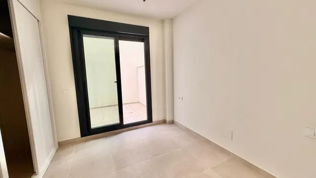 ¡ESPECTACULAR BAJO CON AMPLIA TERRAZA Y VISTAS AL MAR EN SANTANGELO SUR! — 11