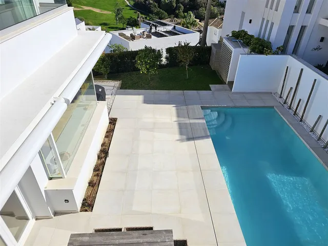 Chalet 5 habitaciones 357m² en venta - Riviera del sol — 44