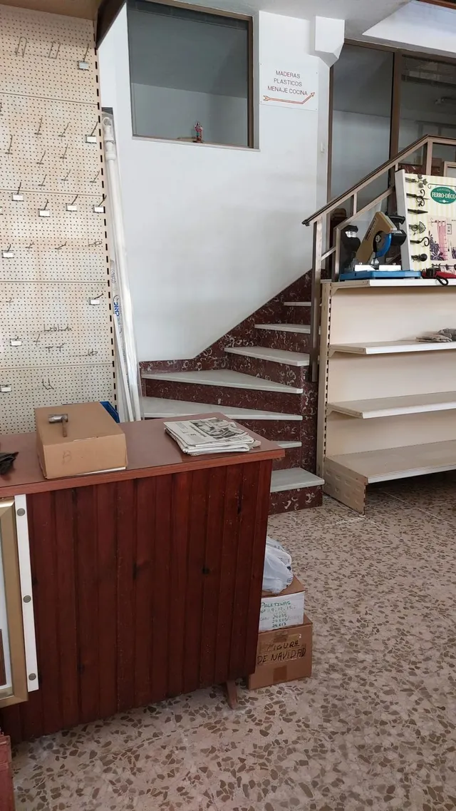 Local comercial 680m² en venta - Costa Del Sol — 7