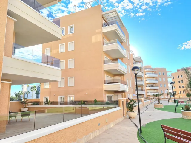 Apartamento de lujo en el raso — 37