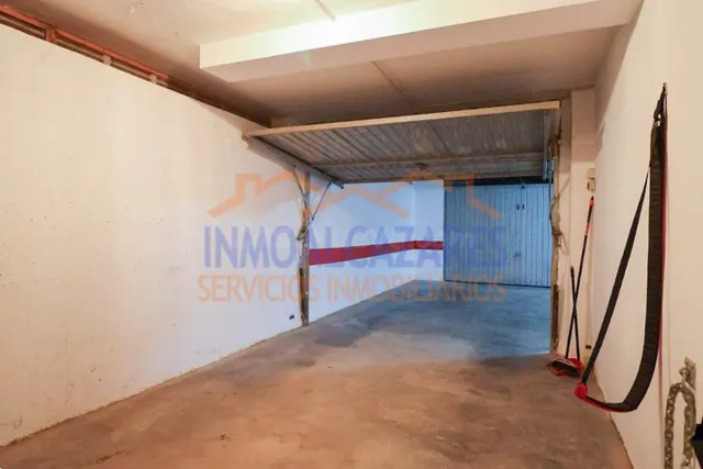 Plaza de garaje cerrada situada en la calle río deva, en la plaza 525, los narejos — 5