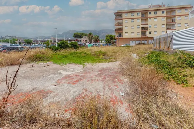SUELO URBANO RESIDENCIAL PRÓXIMO A LA PLAYA. SIN COMISIÓN DE - foto 4