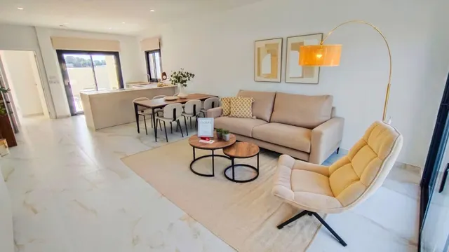 CHALET DE NUEVA CONSTRUCCIÓN EN PINAR DE CAMPOVERDE — 10