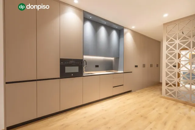 MODERNO ESTUDIO TIPO LOFT EN URBANIZACIÓN VILLA PINEDA - ZON - foto 2