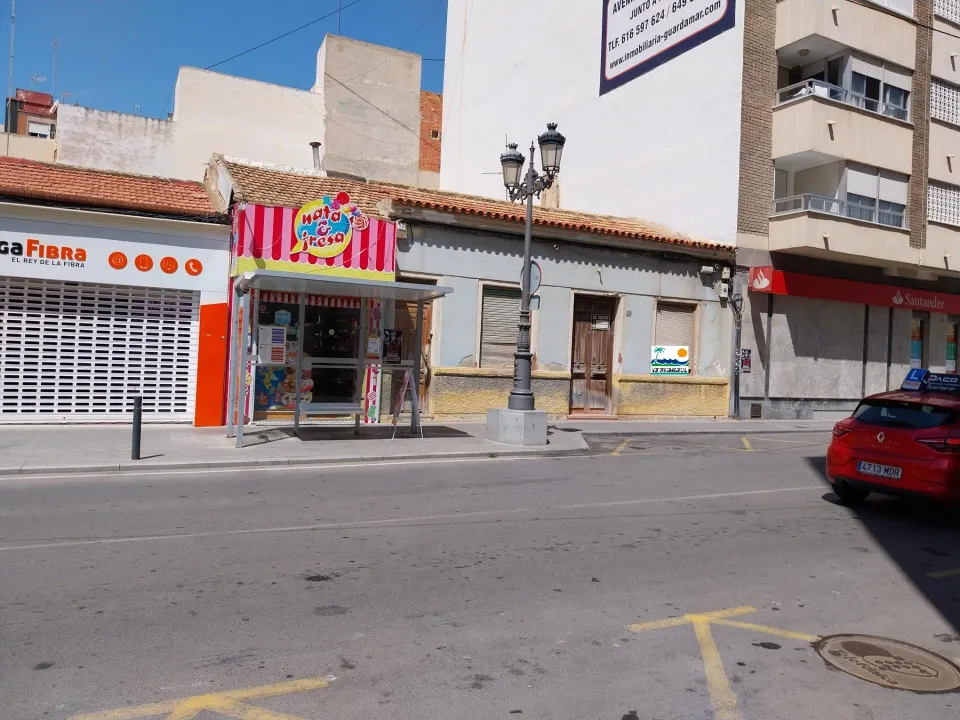 Casa de pueblo en centro de Guardamar