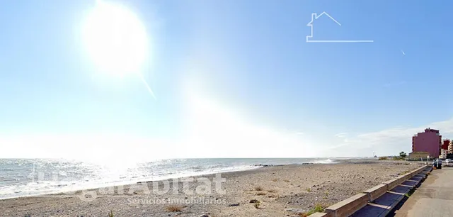 TERRENO URBANO JUNTO A LA PLAYA — 9