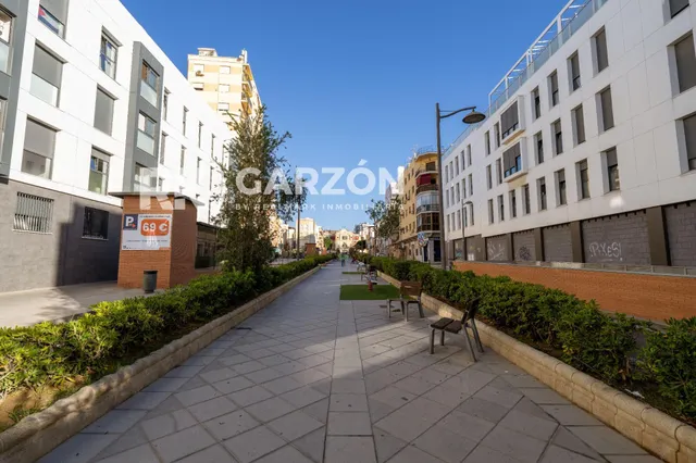 Pisazo a estrenar junto a la plaza de toros — 8