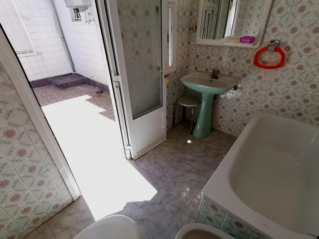 Casa en Alquiler con Patio y 3 Dormitorios — 24