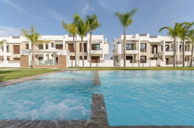 RESIDENCIAL DE OBRA NUEVA DE BUNGALOWS EN LOS BALCONES, TORREVIEJA — 29