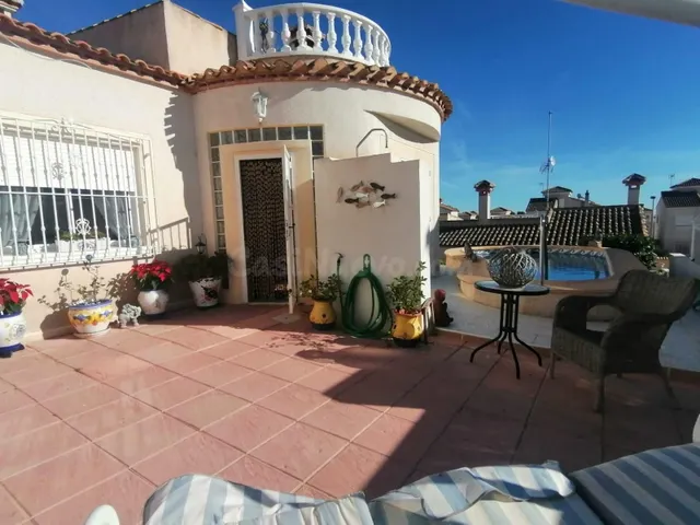 Villa 3 habitaciones 102m² en venta - San Miguel de Salinas - foto 3