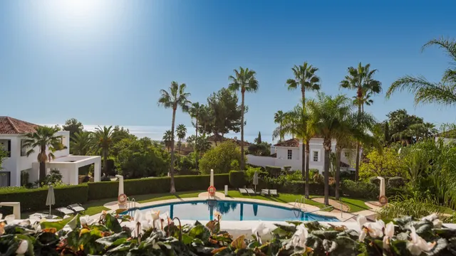 Apartamento de lujo reformado de 3 dormitorios y 2 baños con vistas al mar. Sierra Blanca — 15