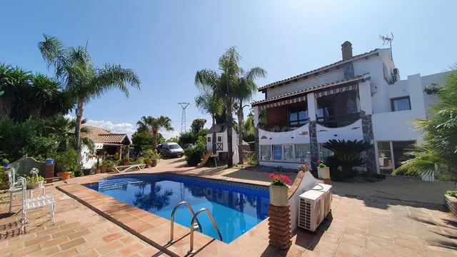 Finca rústica 11 habitaciones 376m² en venta - Costa del Sol - foto 3
