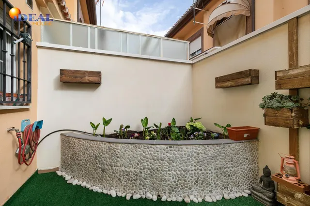 *  ¡Tu nuevo hogar te espera en Churriana de la Vega! Casa adosada con patio, garaje y futura parada de metro a pocos pasos. — 30