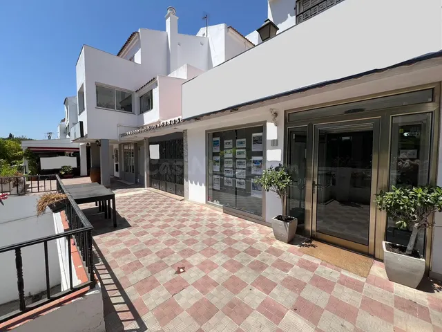 Restaurante 96m² en venta - Marbella - foto 2