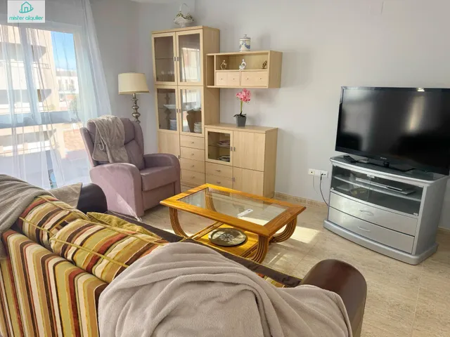 ALQUILER DE HABITACIÓN PARA ESTUDIANTE, IDEAL PARA UNIVERSITARIO DE MEDICINA Y CIENCIAS DE LA SALUD — 14