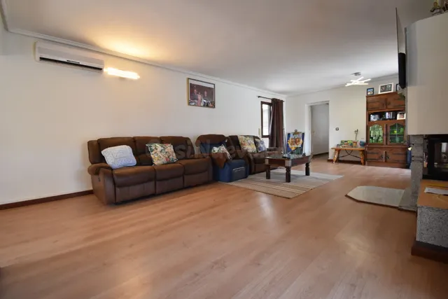 Chalet 4 habitaciones 325m² en venta - Villamartín-Las Filip - foto 4