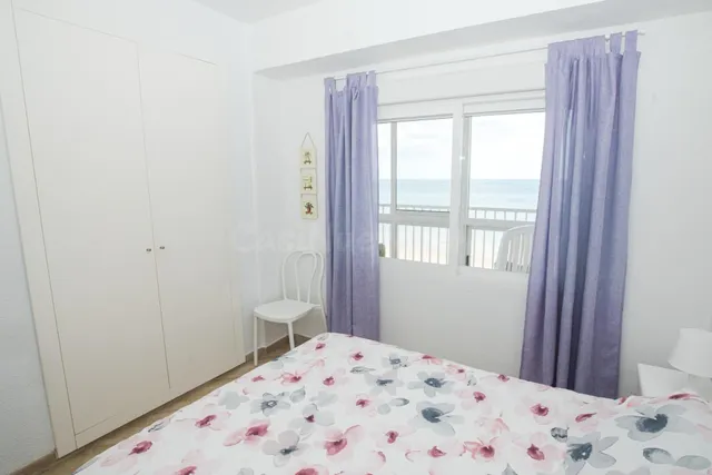 APARTAMENTO FRENTE AL MAR! 1RA LINEA DE PLAYA GANDIA - foto 3